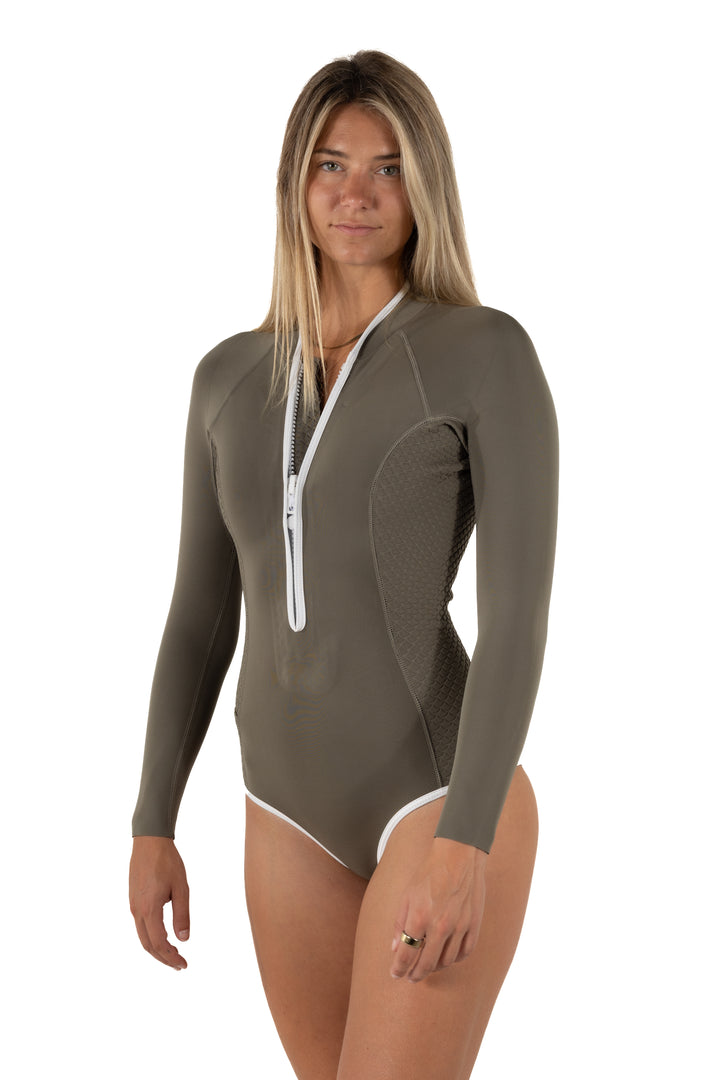 Pantalón corto de piel suave para mujer